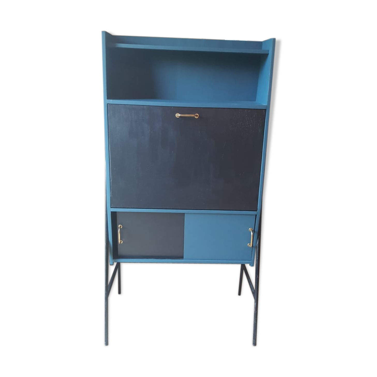 Vintage writing desk revamped