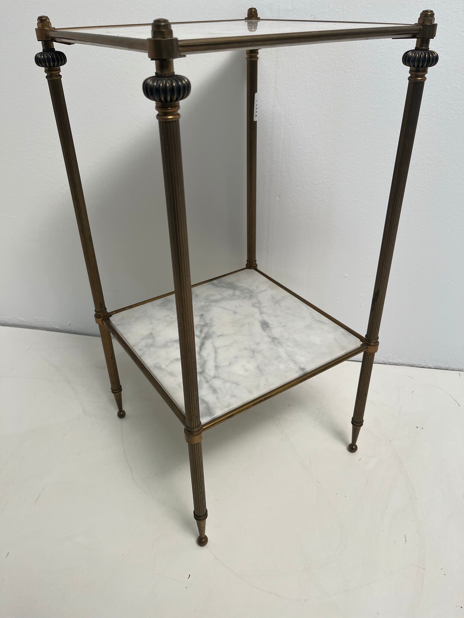 Vintage side table in white marble and brass year 60