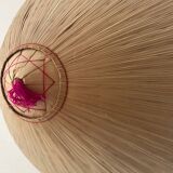 Chapeau vietnamien brodé