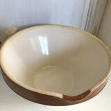 4l sandstone bowl and Gien bowls