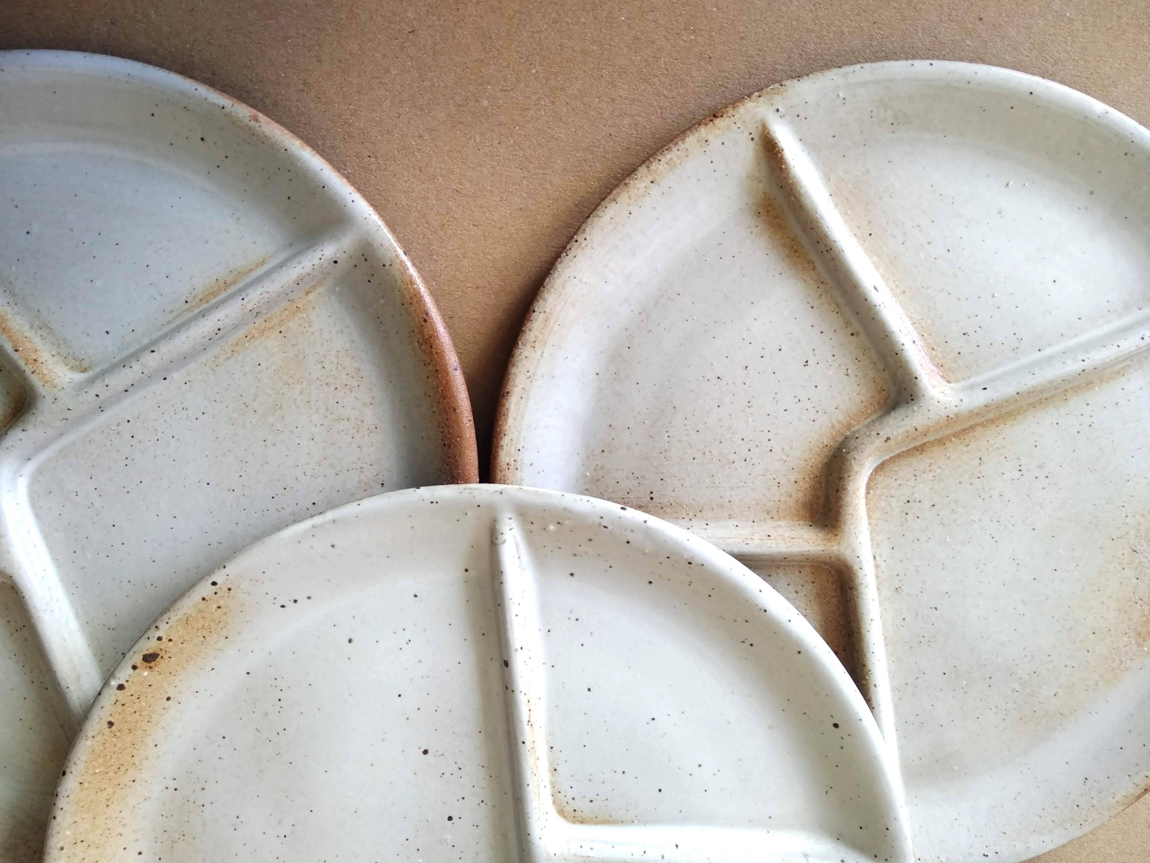 10 Vintage Grès du Marais compartment plates