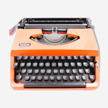 Typewriter brother 210 orange revised with new Ribbon