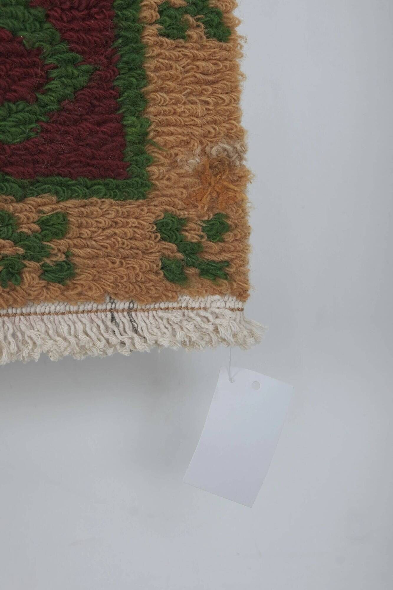 Vintage handmade Turkish rug 121x156 cm
