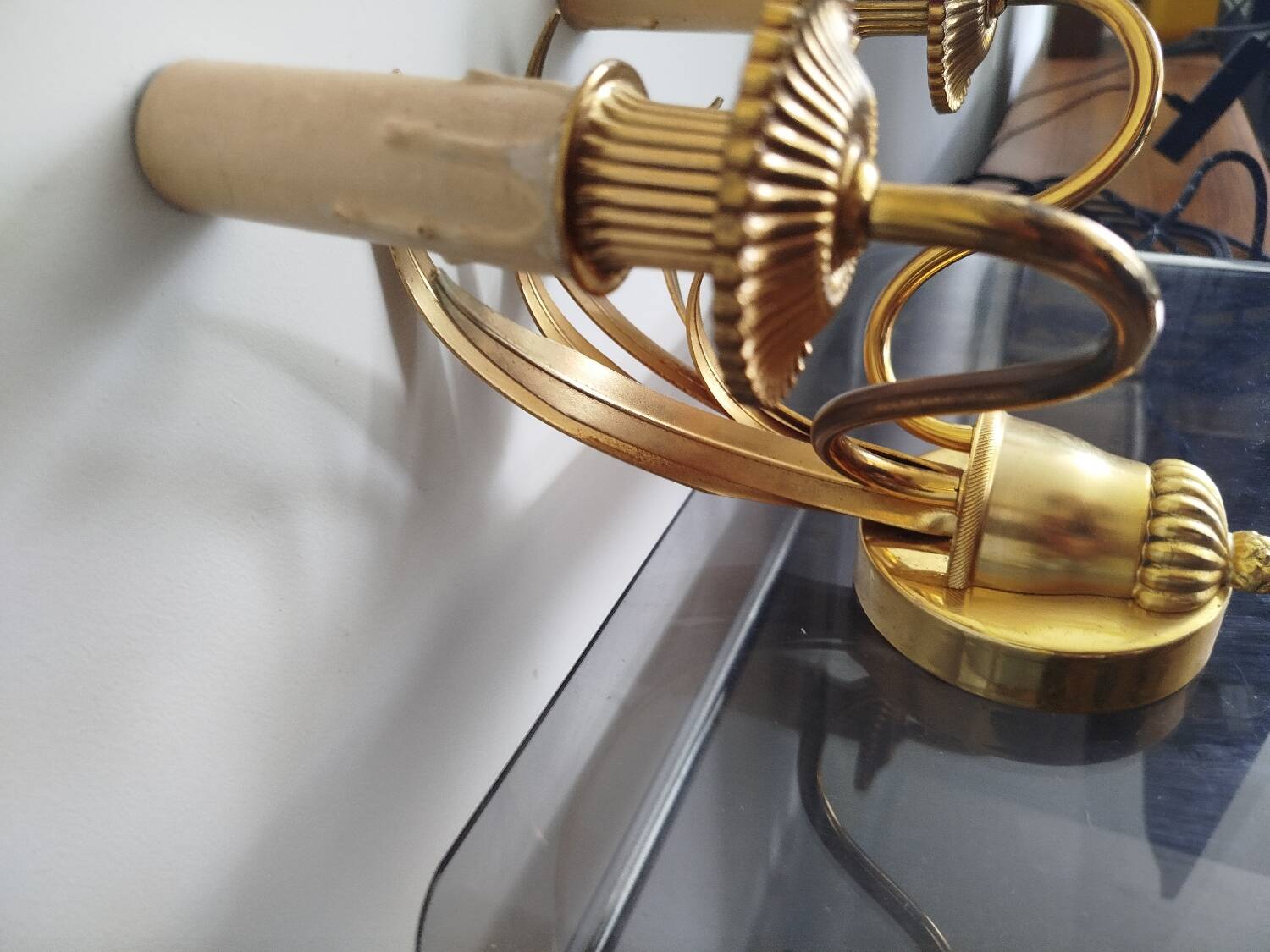 Vintage gold brass wall light - pineapple motif - 2 arms