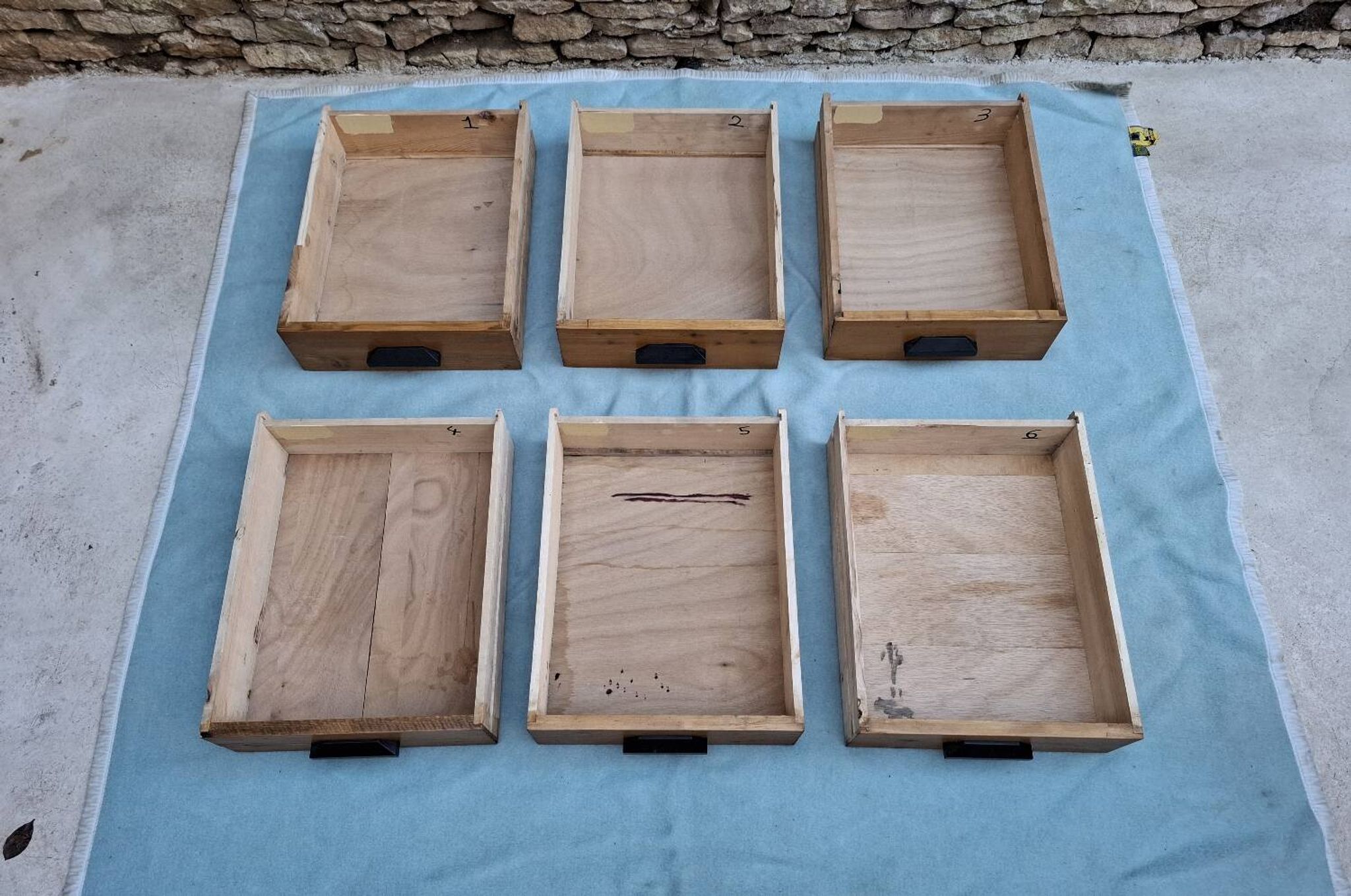 Meuble de métiers à 12 tiroirs