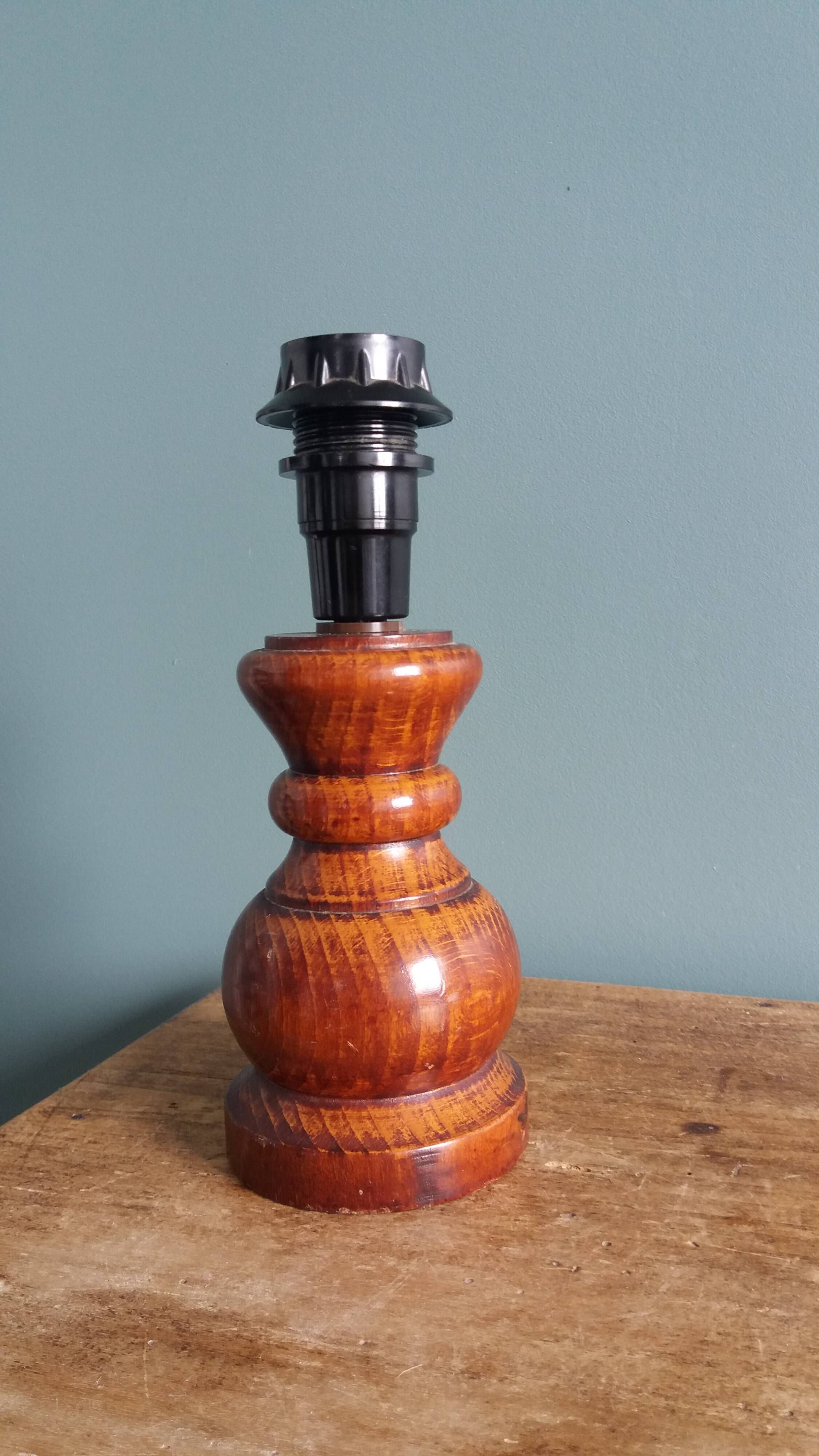 Lamp, turned wooden base