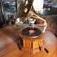 Former gramophone the voice of his master with brass pavilion, , with a disc 78 runs my