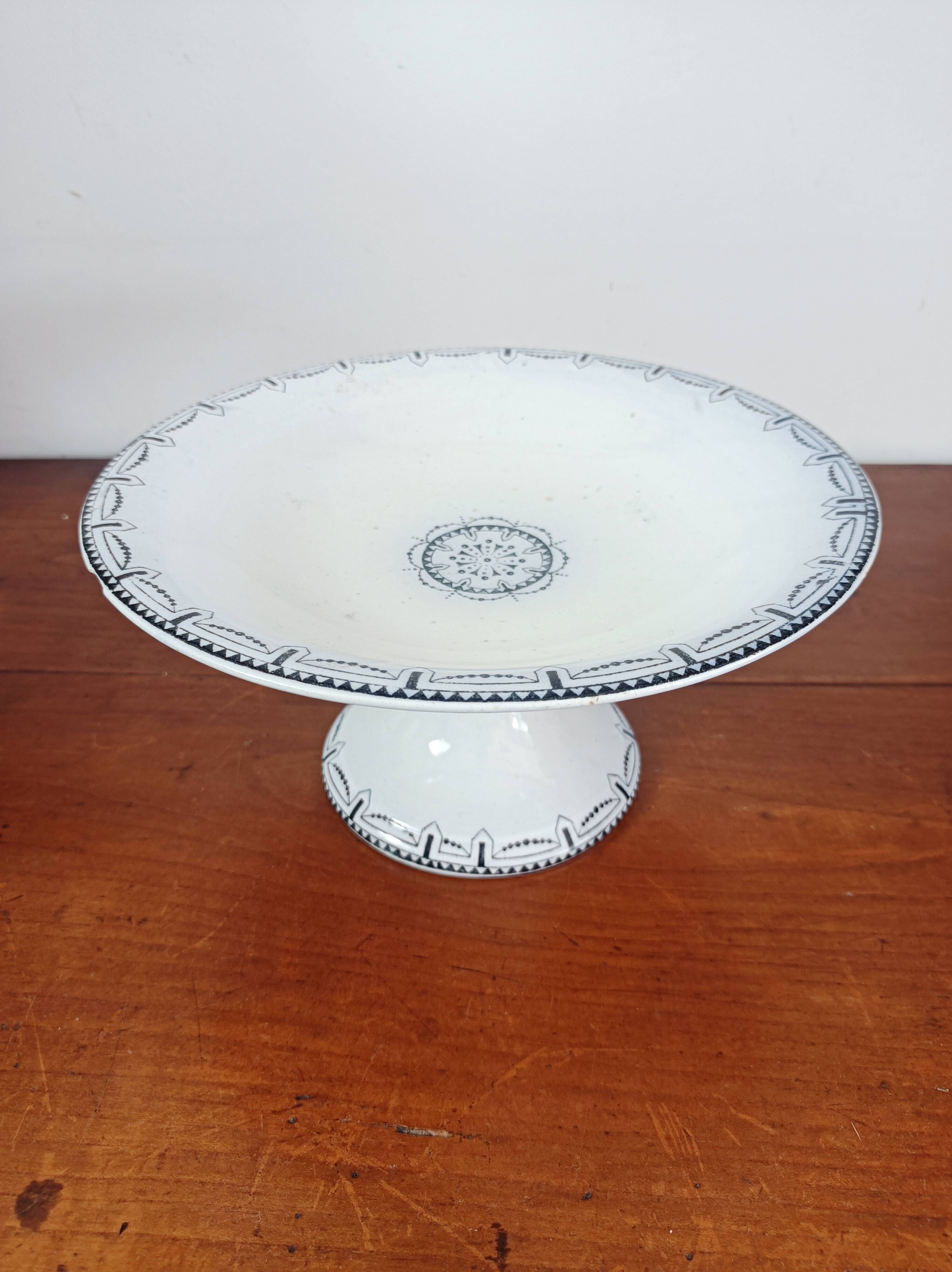 Onnaing Perles iron earth compote dish