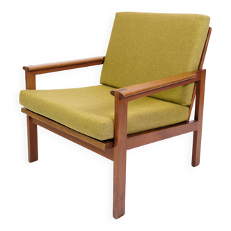 Fauteuil modèle Capella fabriqué en teck par Illum Wikkelsø des années 1960