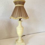 Varnished alabaster lamp, new fabric cable, mesh lampshade