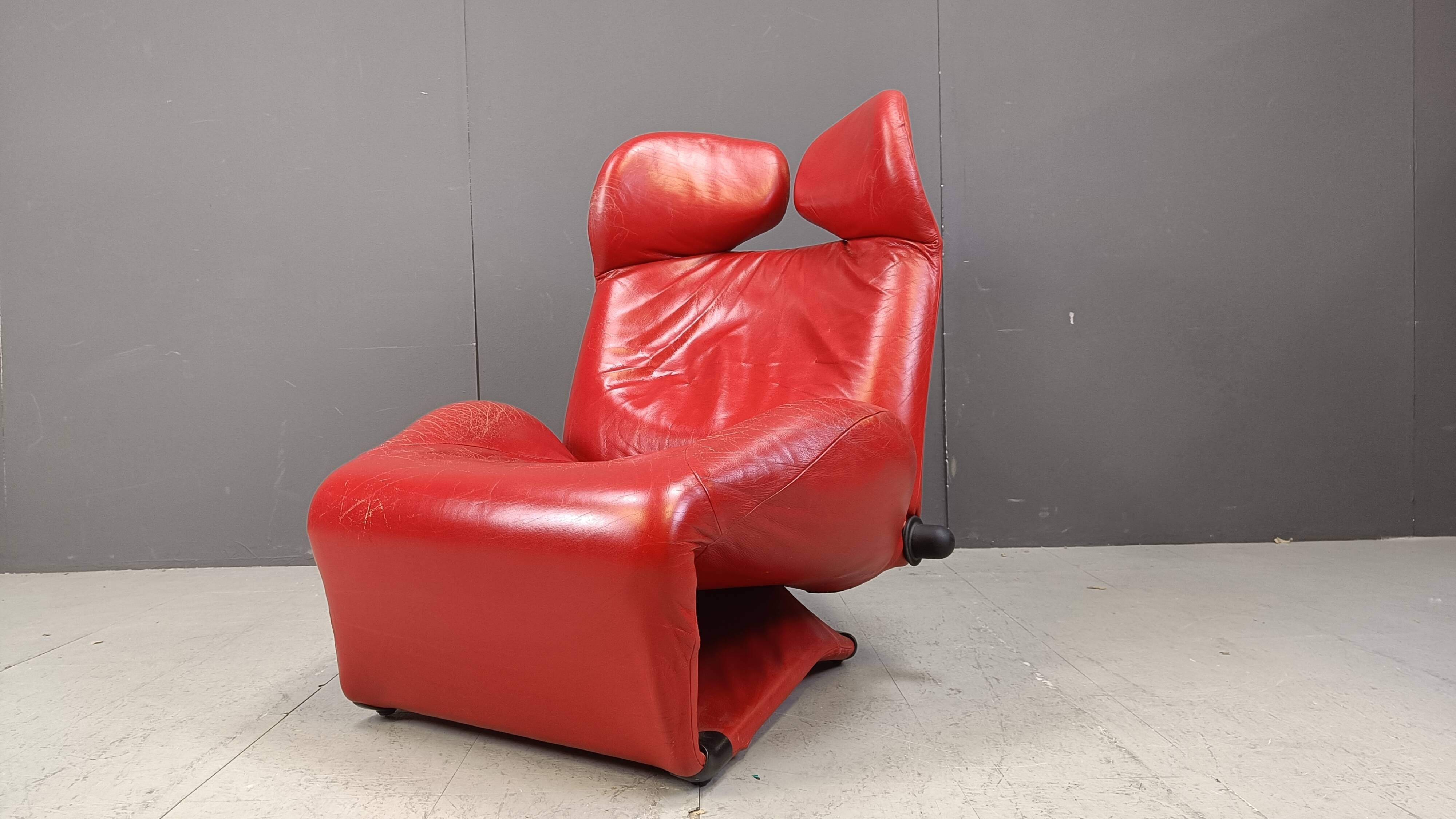 Wink easy chair designed by Toshiyuki Kita for Cassina, 1980s