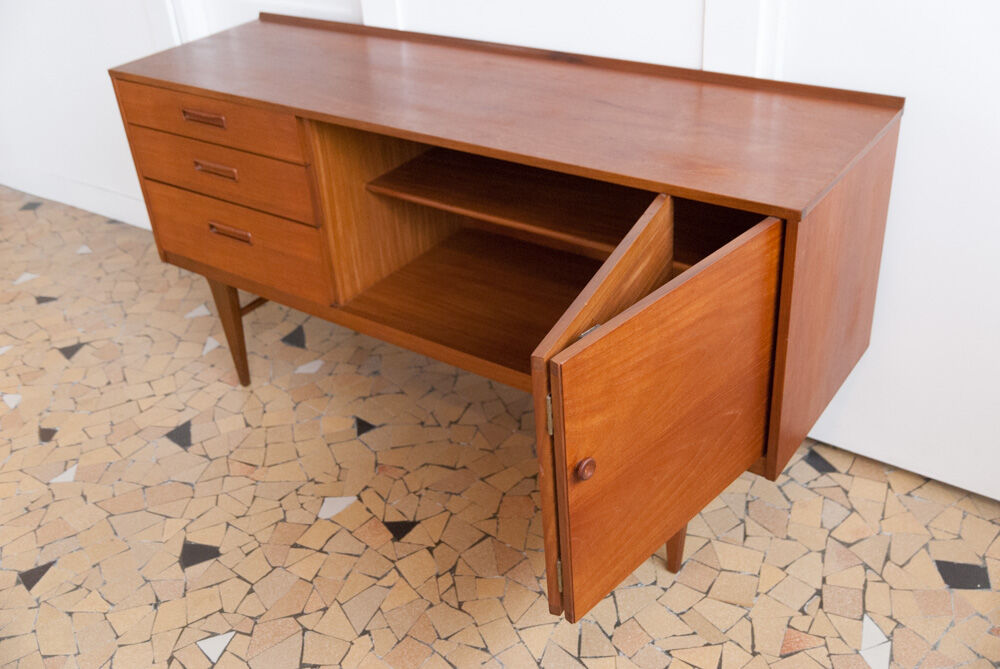 Nathan's bow-door line