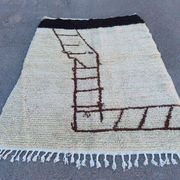 Handmade traditional natural wool rug 150/250 cm