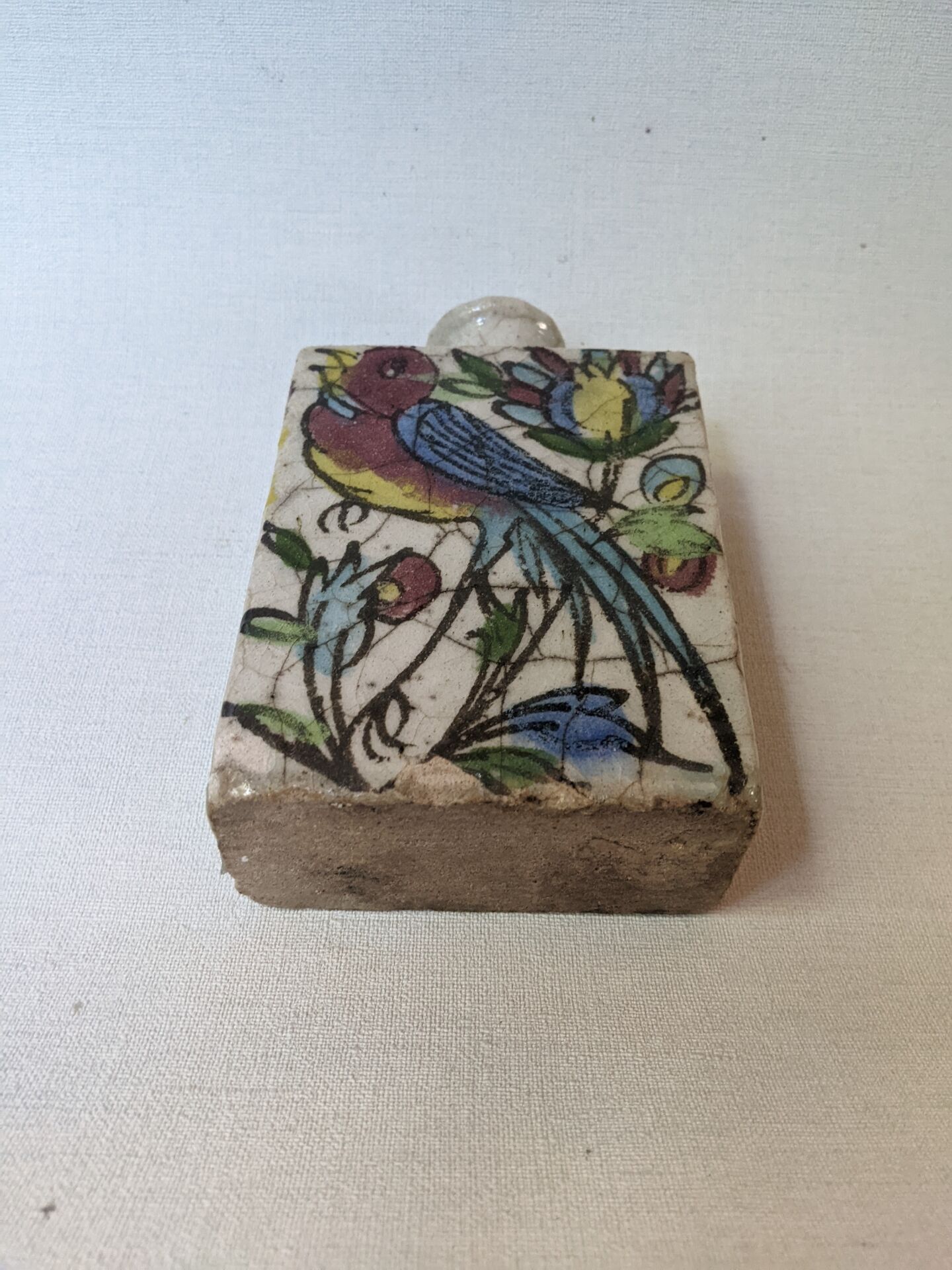 Vase iznik Perse décor floral peint à la main