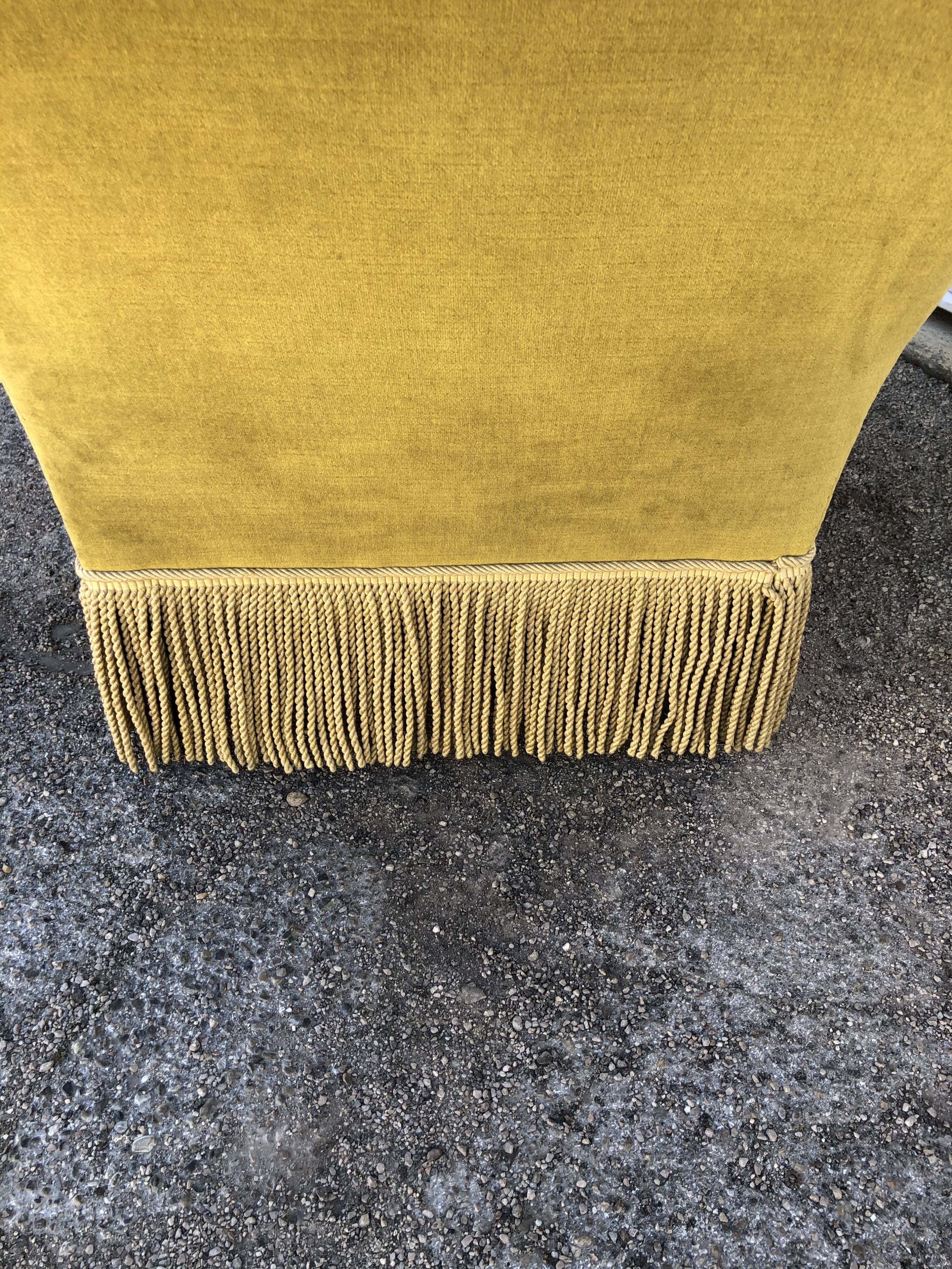 Vintage yellow/green velvet armchair