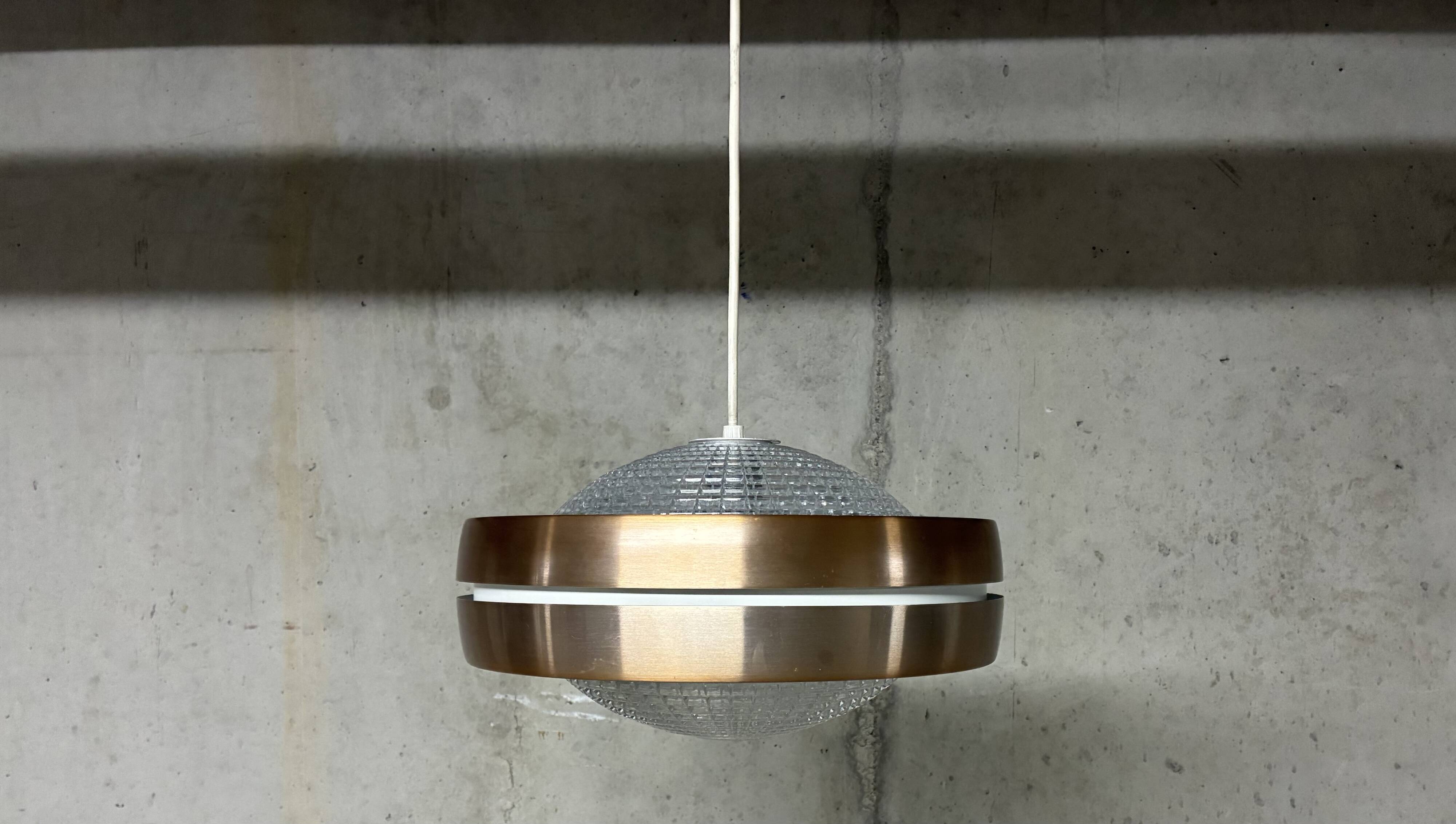 Suspension Raak Amsterdam anodised aluminium and vintage crystal from the 1960s.