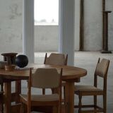 Large Danish mid-century modern dining table in pine, Tage Poulsen, 1970s.