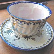 Tasse & sous tasse ancienne, godronnée-henriot, quimper