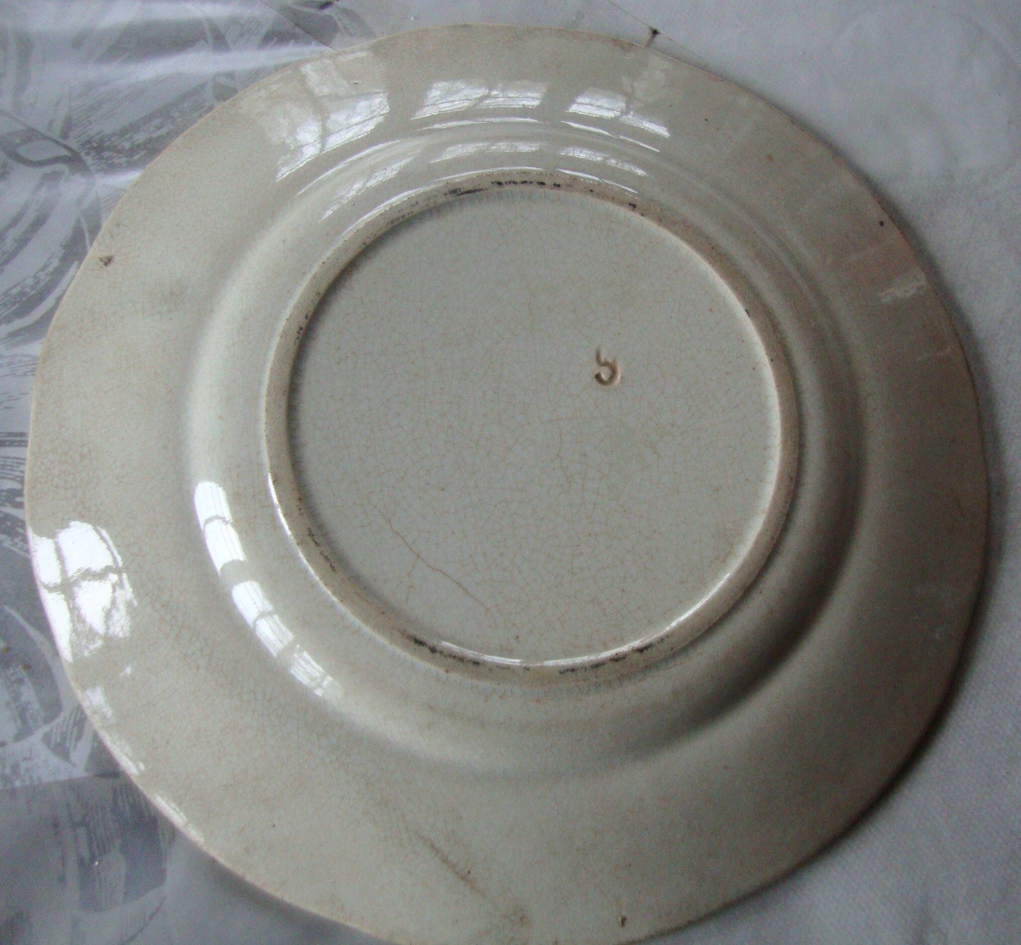 Old dessert plate "Les petites dames"
