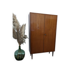 Armoire vintage