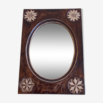 Mirror carved on wood with a knife. Popular art of Queyras