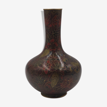 Vase asiatique xxème, japon , cuivre et émaux cloisonnés, décor fleurs rouge et or.