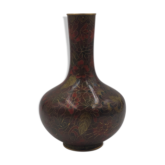 Vase asiatique xxème, japon , cuivre et émaux cloisonnés, décor fleurs rouge et or.