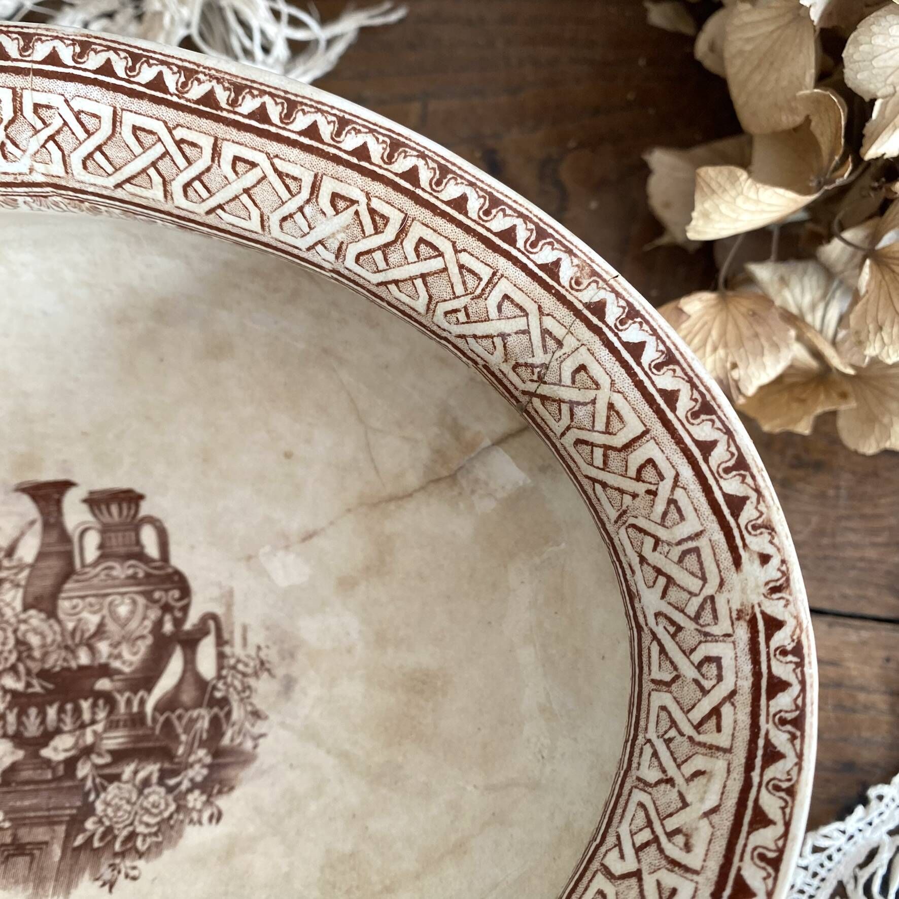 Antique vegetable dish in English ironstone "Princess Alexandra"