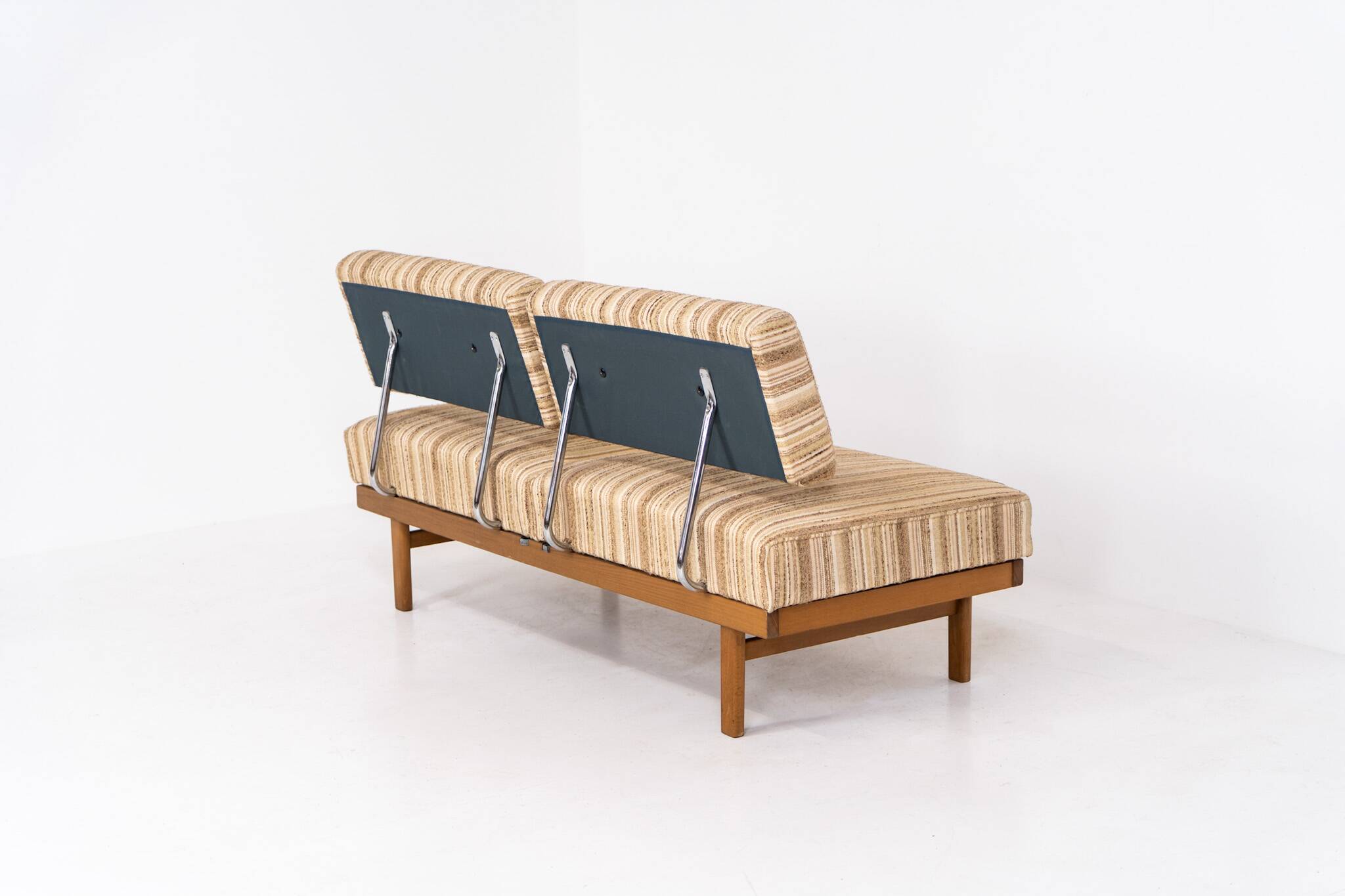 Lit de jour "Stella" par Wilhelm Knoll