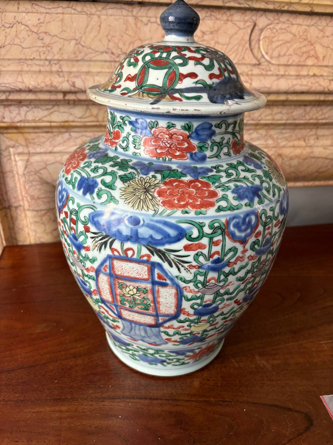 China 18th century Baluster covered pot in polychrome porcelain