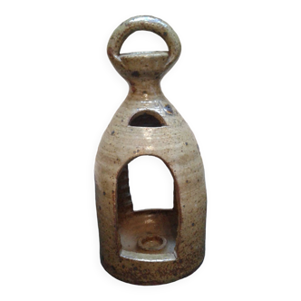 Sandstone lantern.