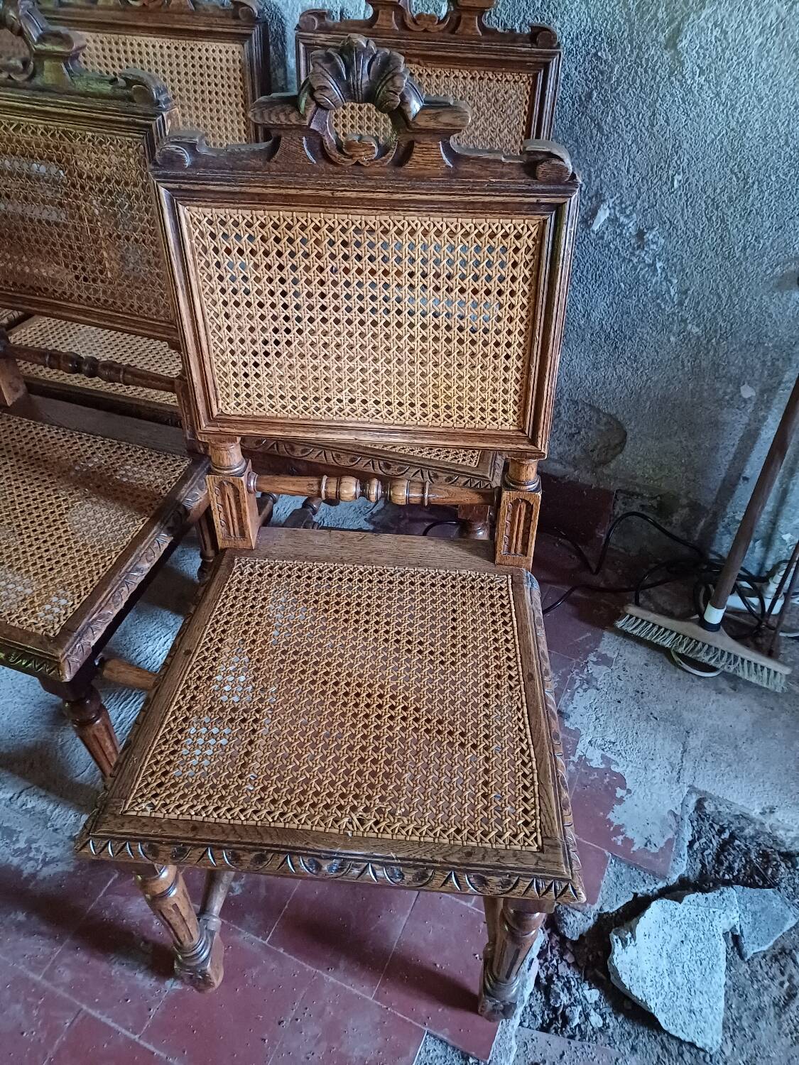 Cane chair