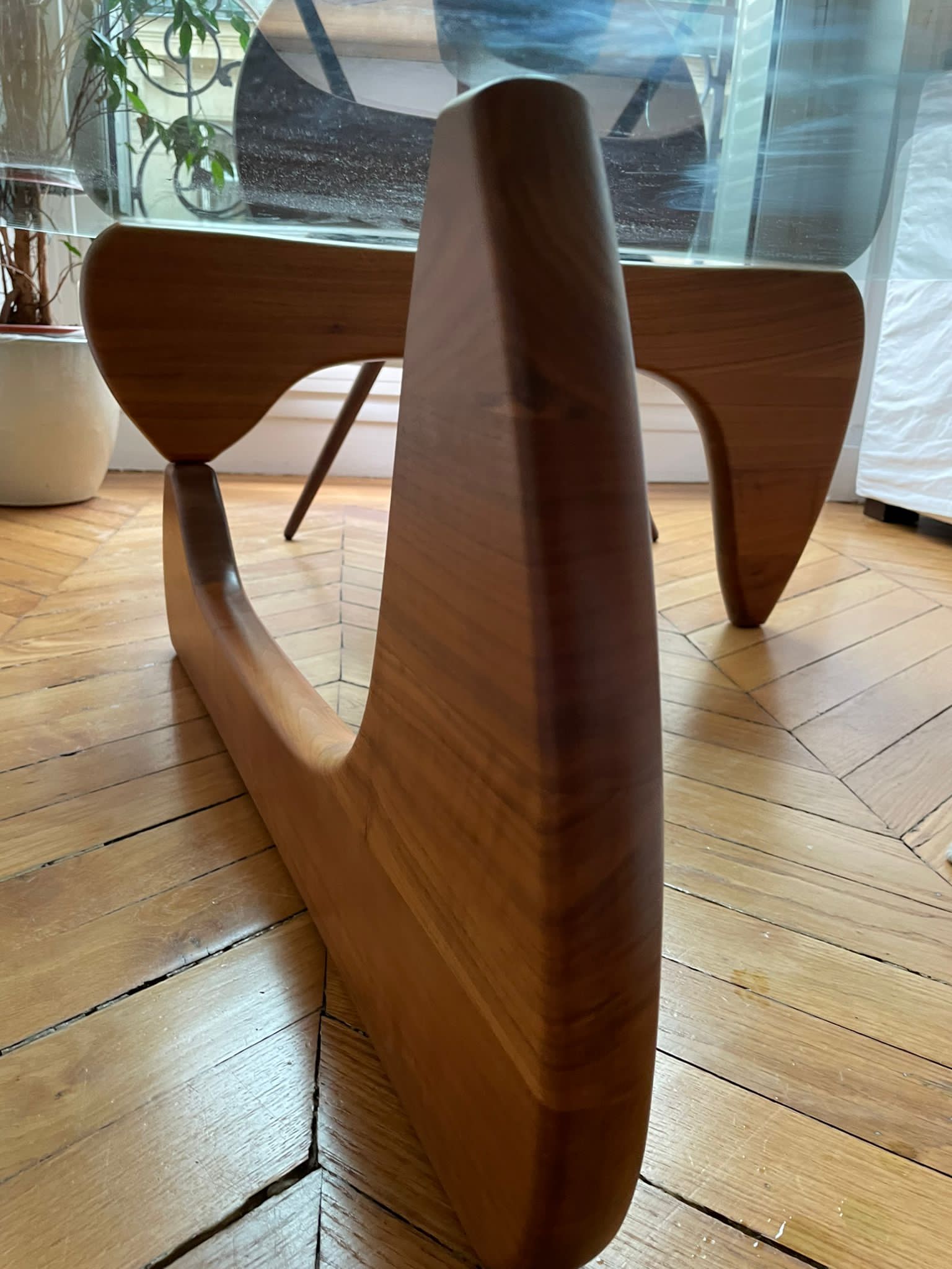 Coffee table by Isamu Noguchi for Vitra