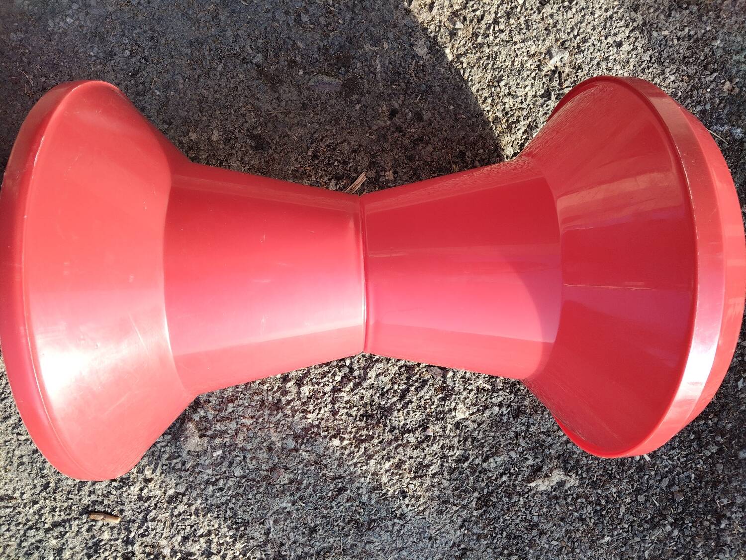 Italian design stool Tam Tam red – 70s spirit