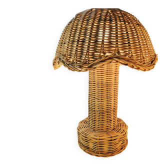 Rattan table lamp