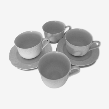 Tasses à thé et soucoupes La Compagnie Nationale de Porcelaine