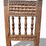 Rare high chair from the 16th/17th century in solid oak.