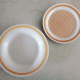 2 plates Gien and Longwy years 1940-1960
