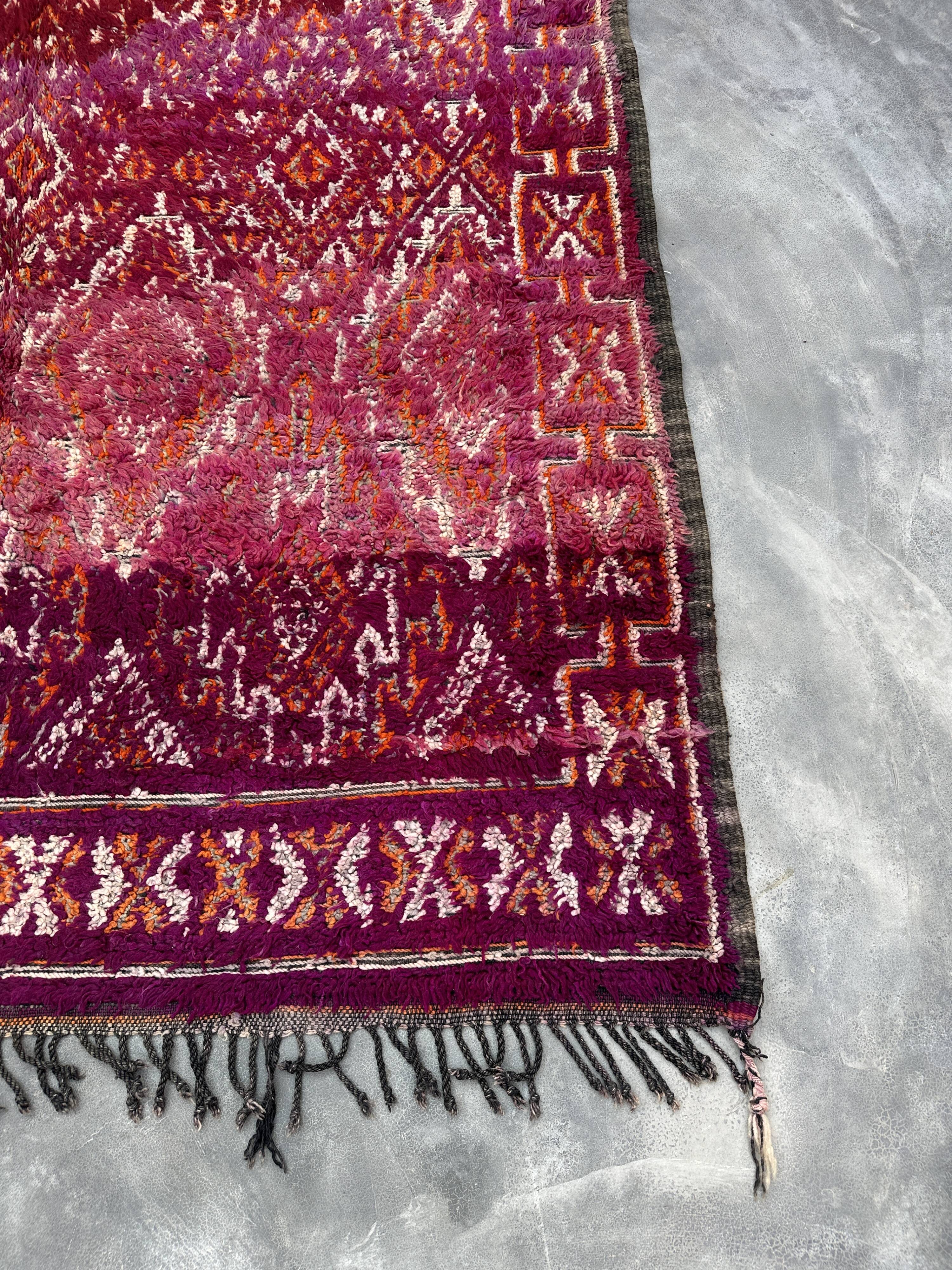 Moroccan rug - 198 x 314 cm