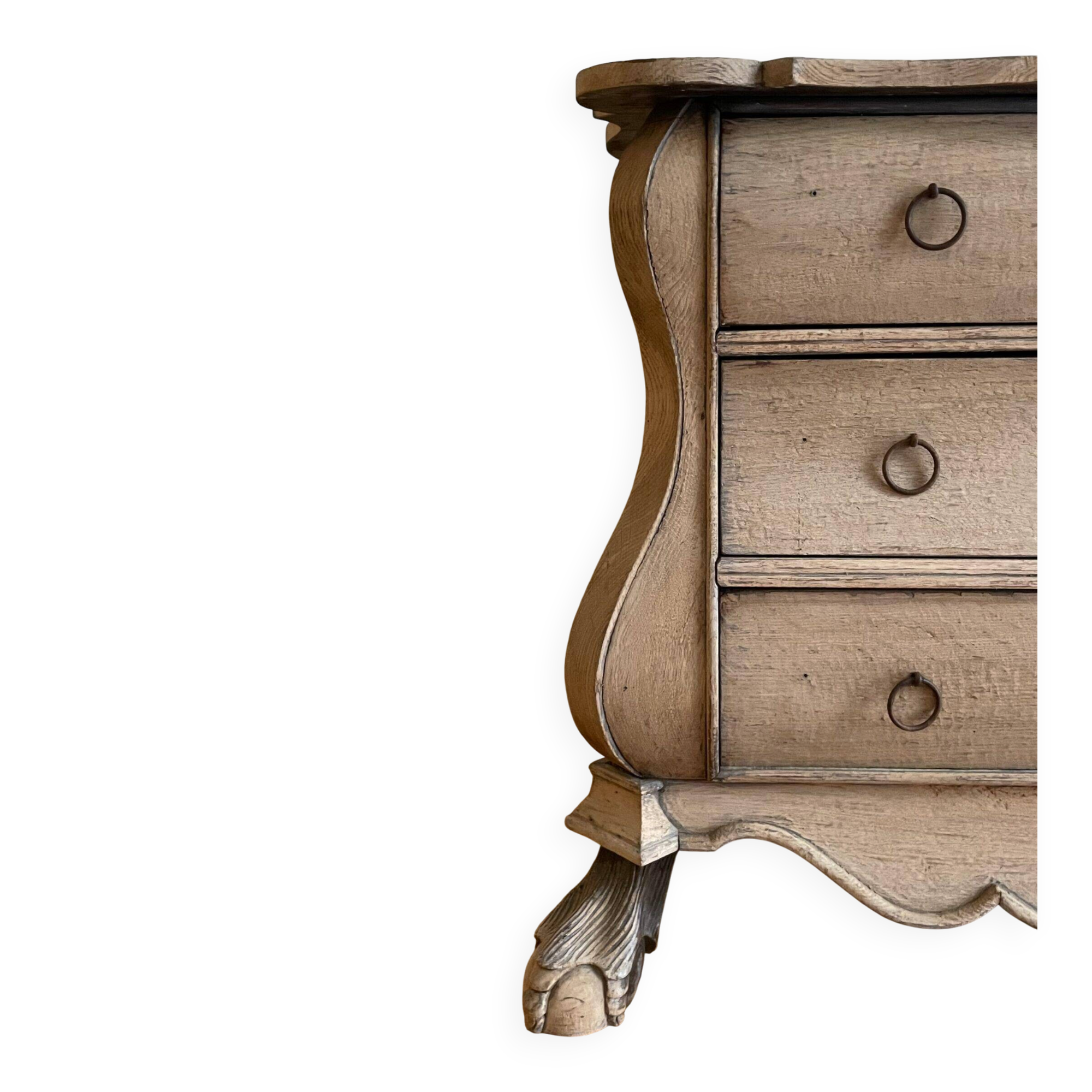 18th century Dutch chest of drawers