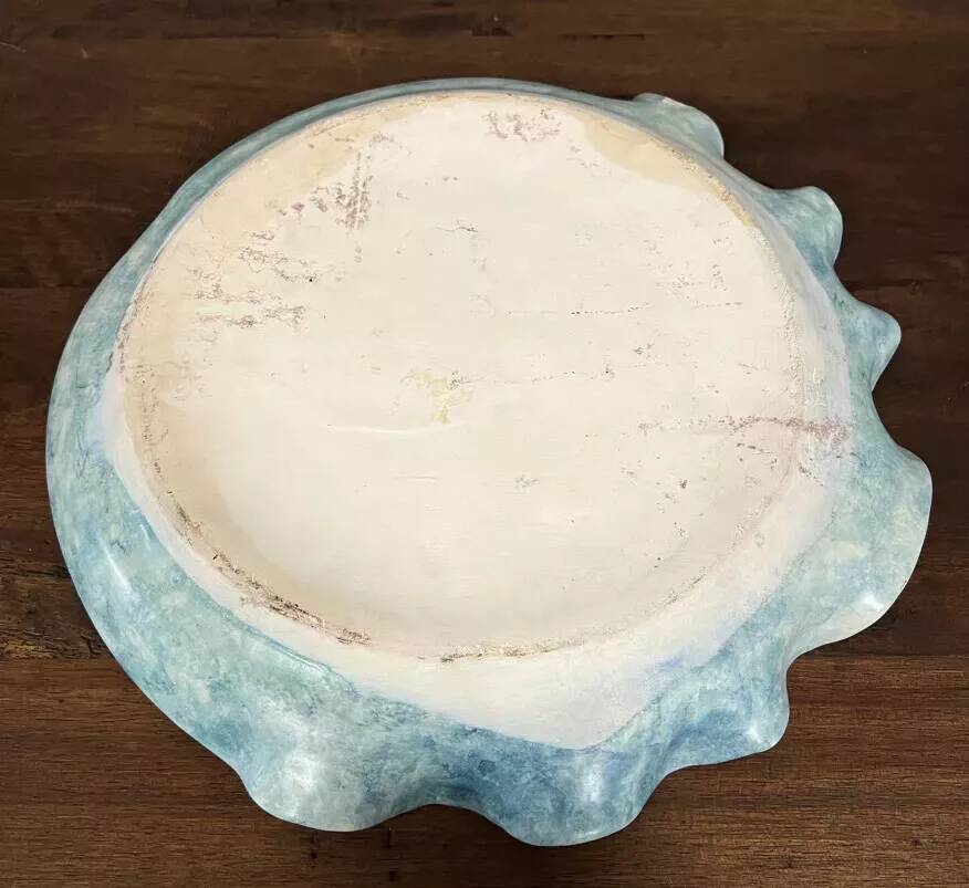 Art Deco ceramics circa 1940: large dove-shaped dish signed