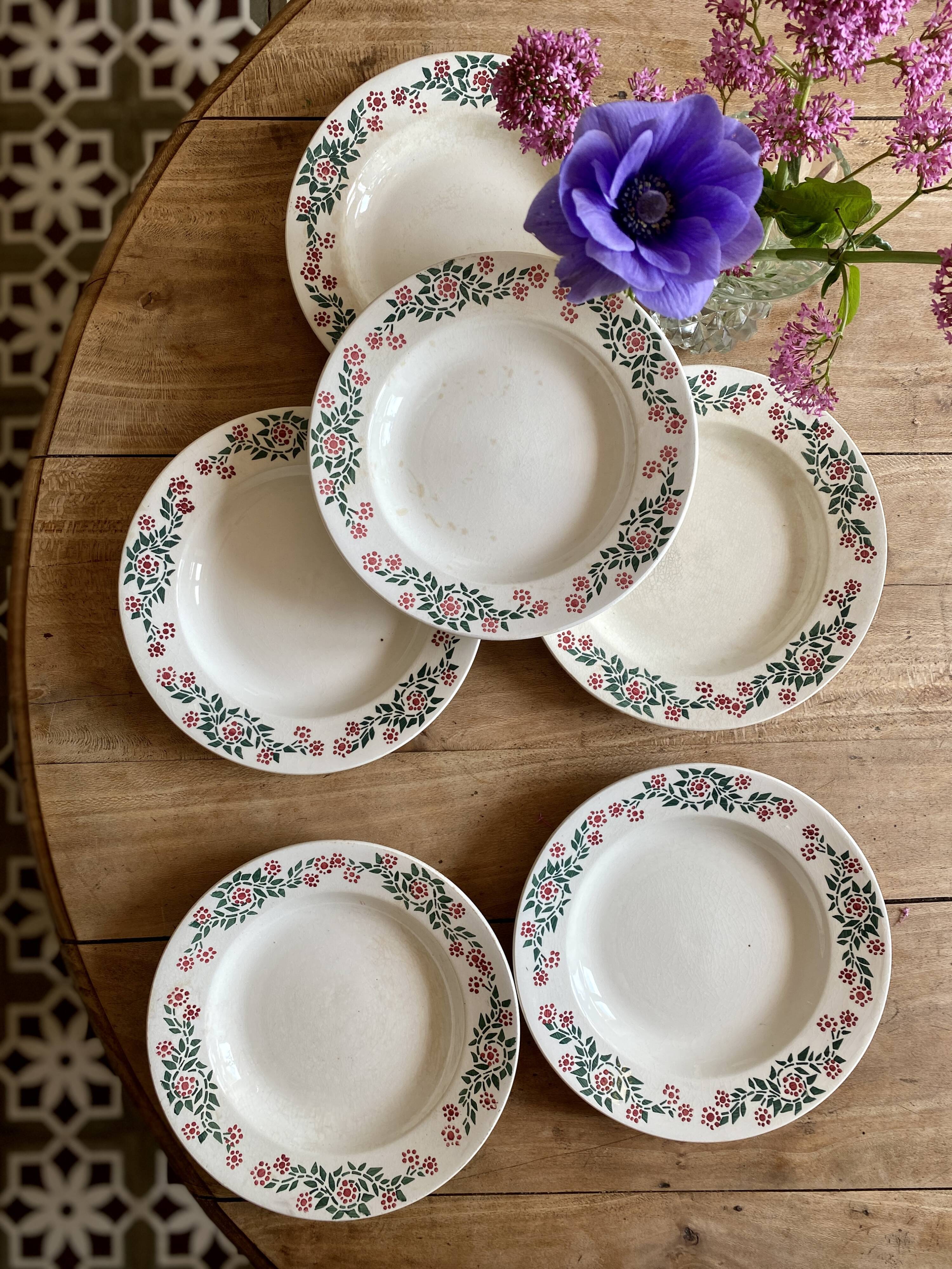 Set of 6 vintage hollow plates model Cécile de HBCM (LOT 2)