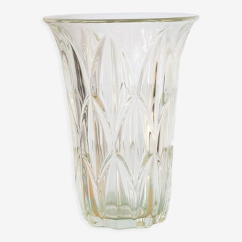 Vase en verre moulé de style art déco motif feuillage
