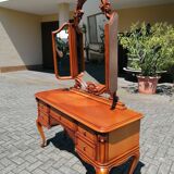 Victorian hairdresser