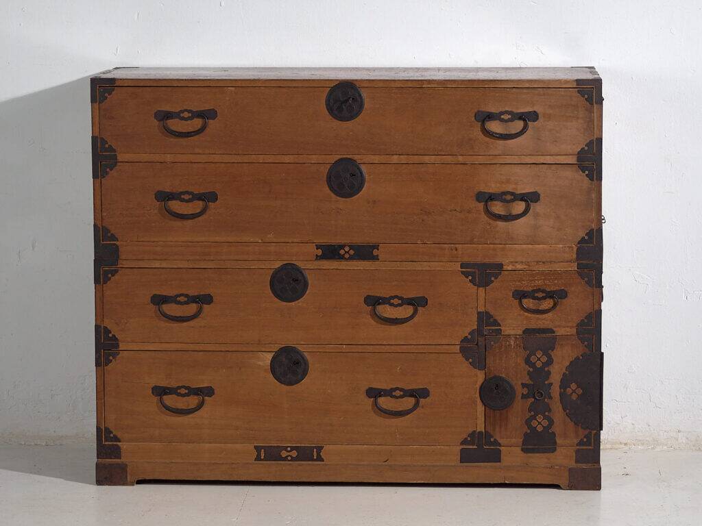 Ancient Japanese Tansu – Meiji/Taishō Period (c.1868-1926) #28