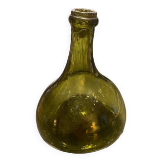 Bouteille en verre, vase