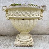 Flower box, old round planter
