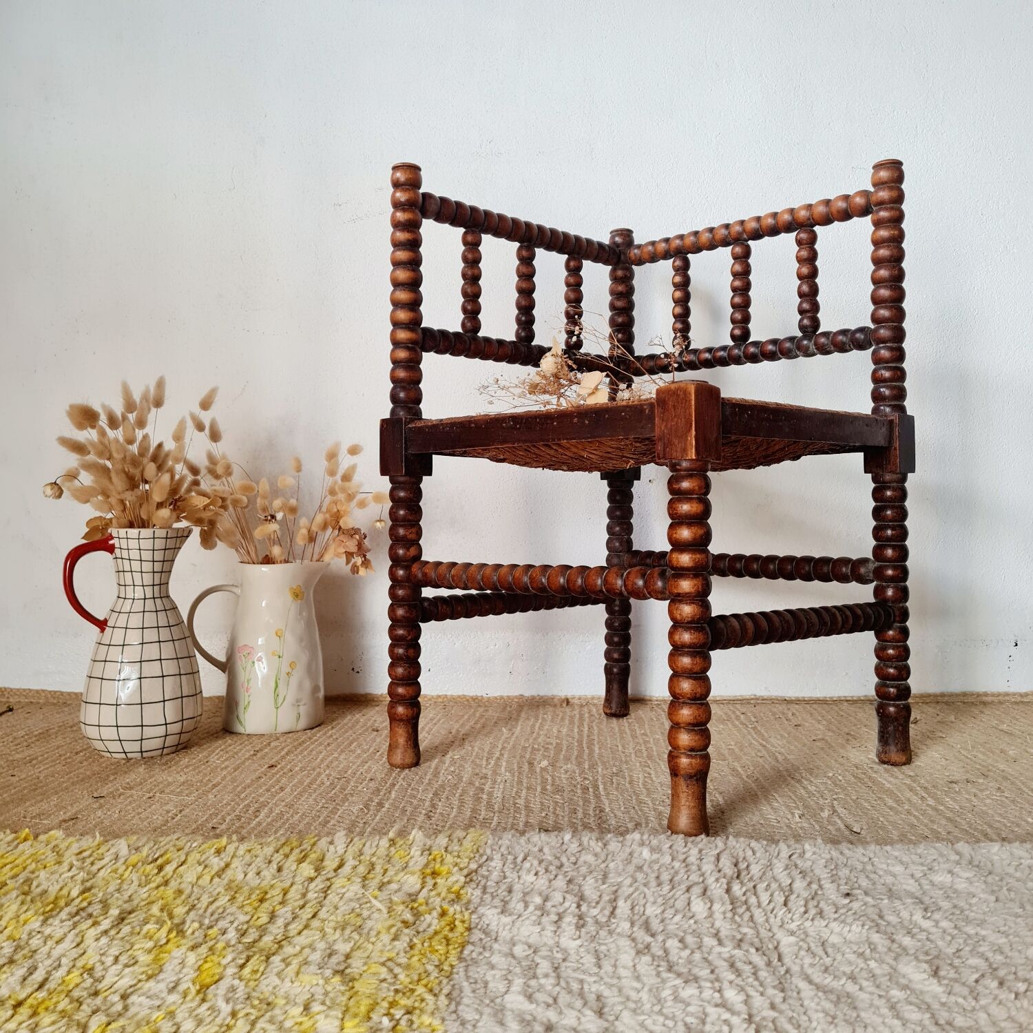 1950s turned wooden corner chair