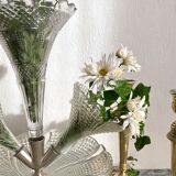 Center table tulip tree vases cornets