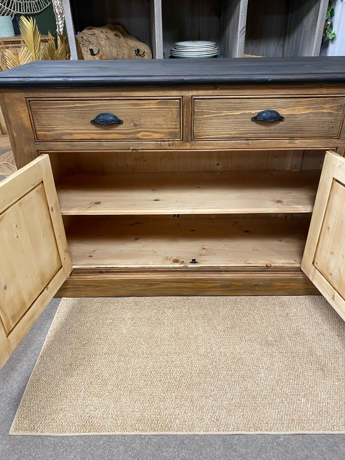 Bahut, meuble en bois